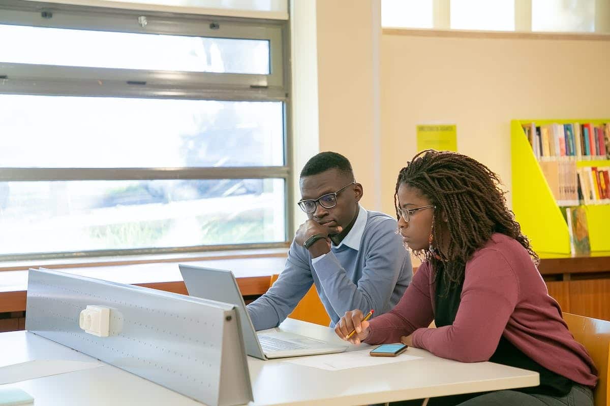 Comment bénéficier d’une aide financière pour les jeunes sans expérience professionnelle